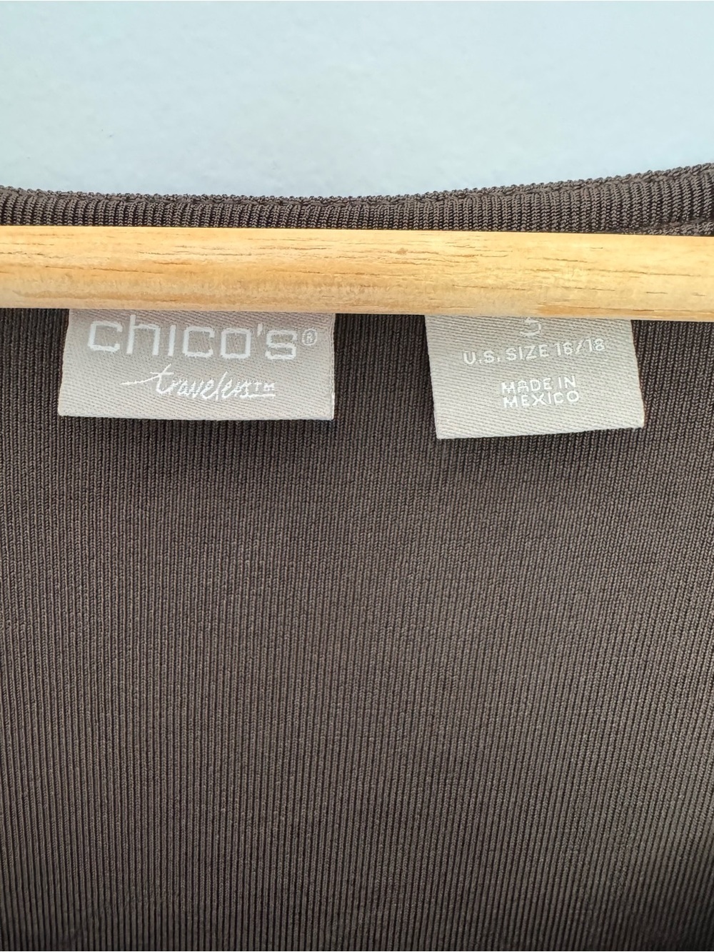 Chico's Travelers Brown Knit Midi Dress Size 3 (US 16/18) Button Sleeve Stretch - Picture 8 of 10